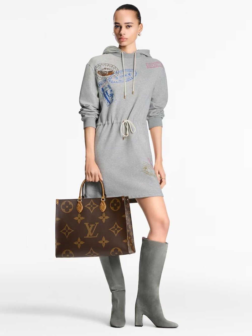 Louis Vuitton OnTheGo GM Tote – Giant Monogram (Authentic) - Picture 16 of 16